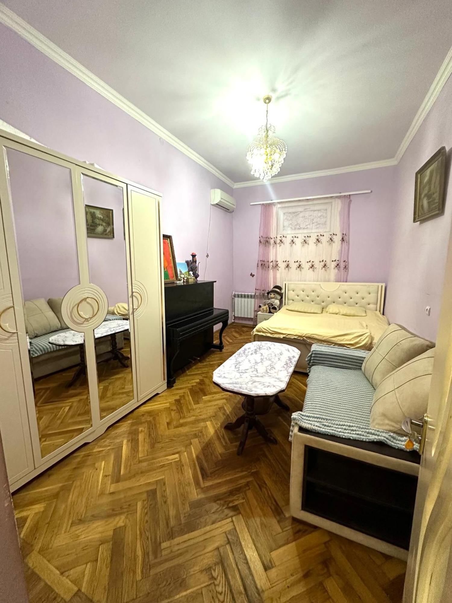 Karson Family Hostel & Guest House Ереван Экстерьер фото